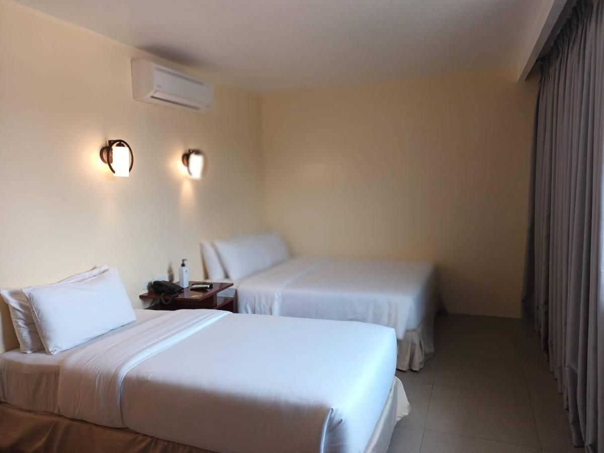 Dosi Hotel Ph تاليساي المظهر الخارجي الصورة